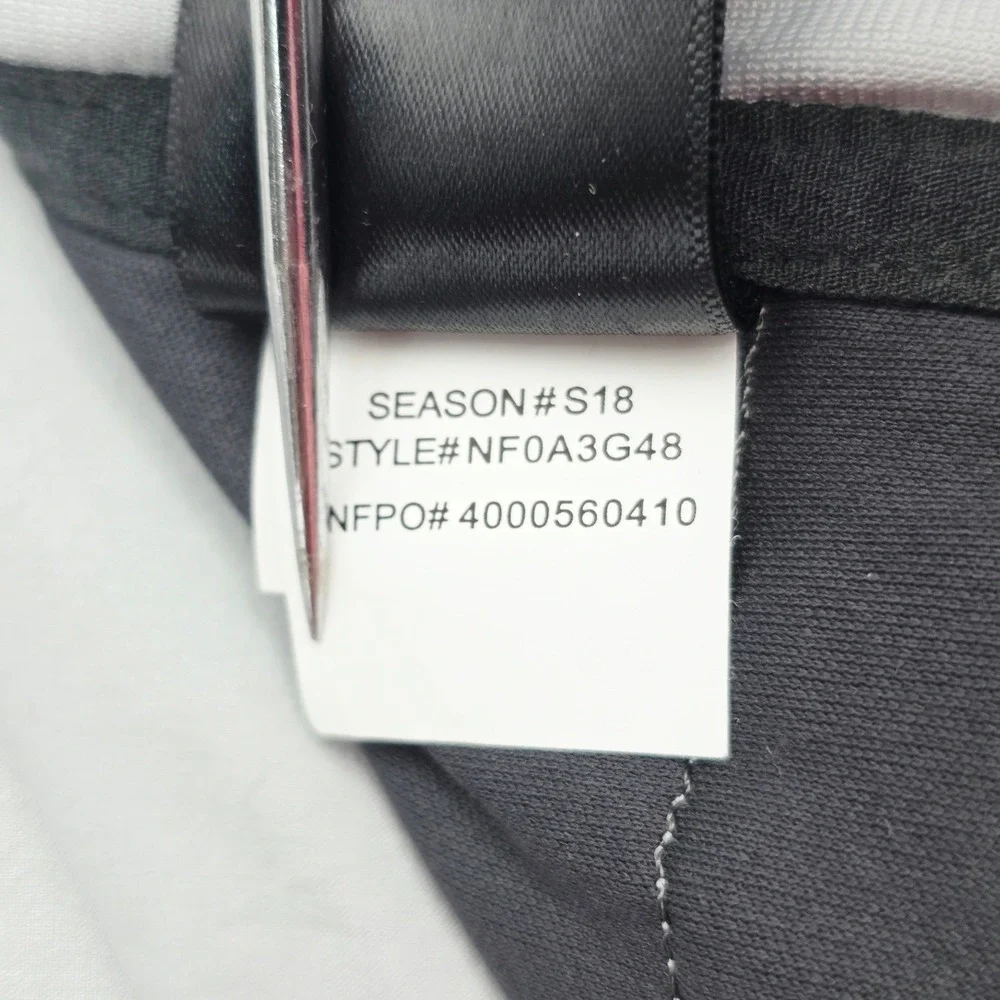 The North Face Mens Sweatshirt Vest Gray Two Tone Full Zip Quilted XL Jacket